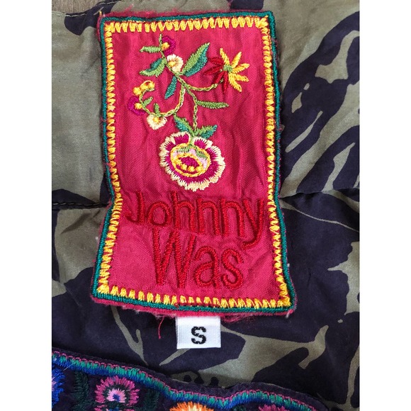 Johnny Was Floral Embroidered Top - Picture 4 of 4